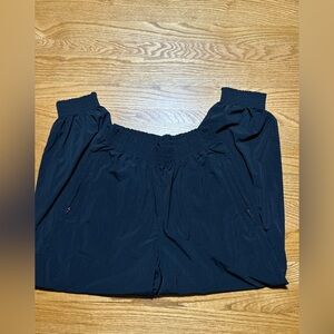 Athleta Black Smocked Waist Joggers Size 8